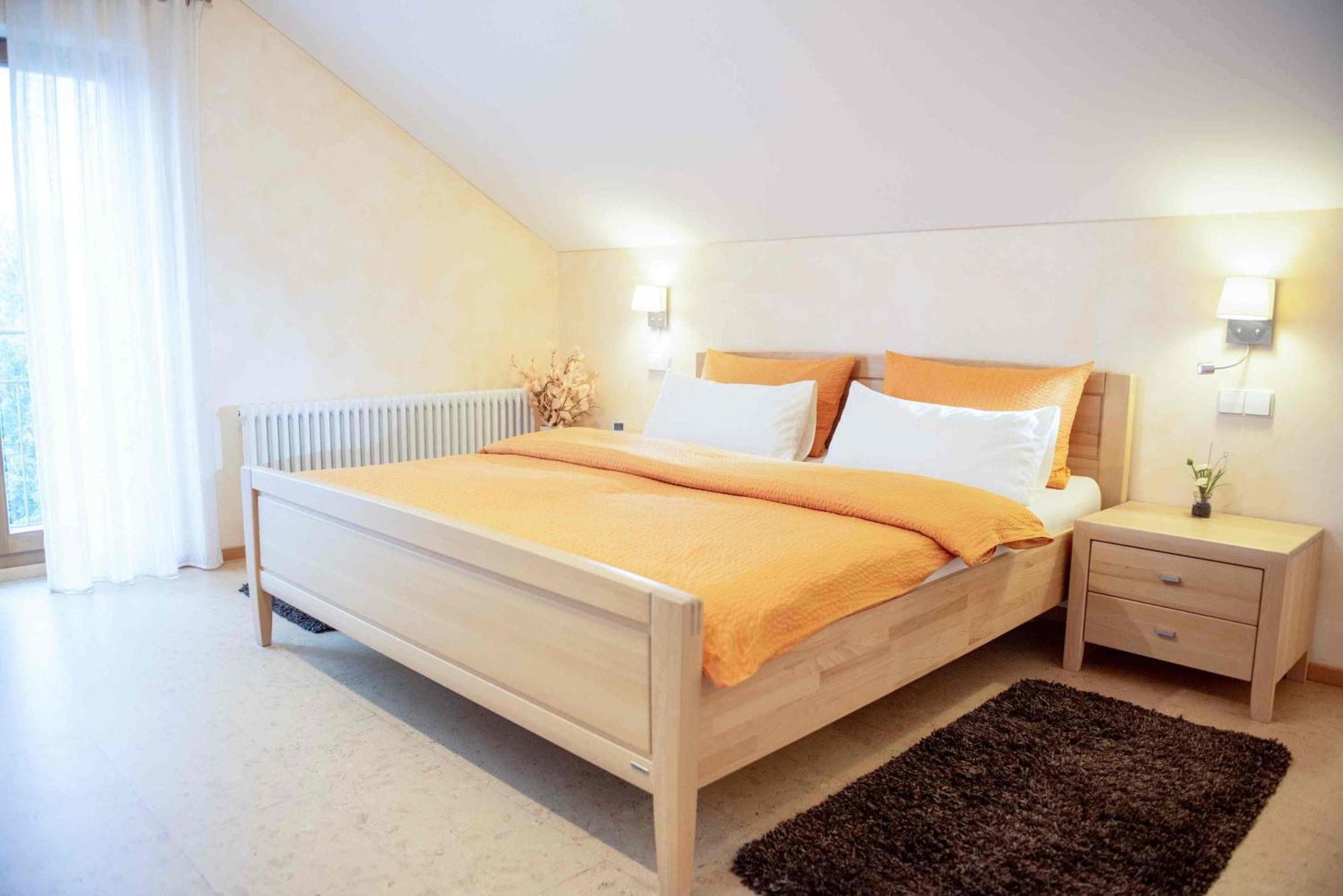 Gaestehaus Am Fuerstweg Heuchelheim-Klingen 外观 照片