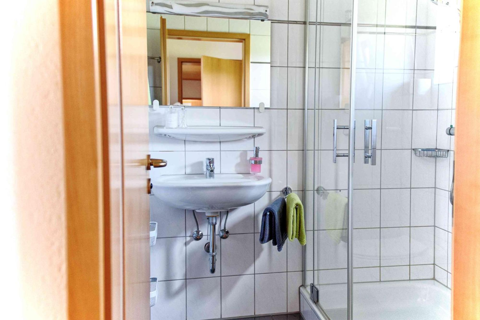 Gaestehaus Am Fuerstweg Heuchelheim-Klingen 外观 照片